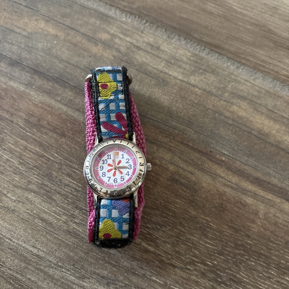 Kids Timex TMX K7 Round Flower Pink Purple Dial Silvertone 3D Poly Band Watch 9e
